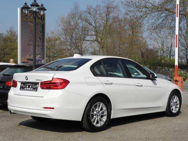 Left hand drive BMW 3 SERIES 318 dA 